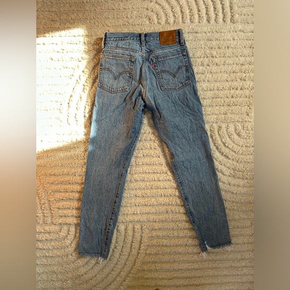 Levi’s Wedgie size 24 - Picture 2 of 3